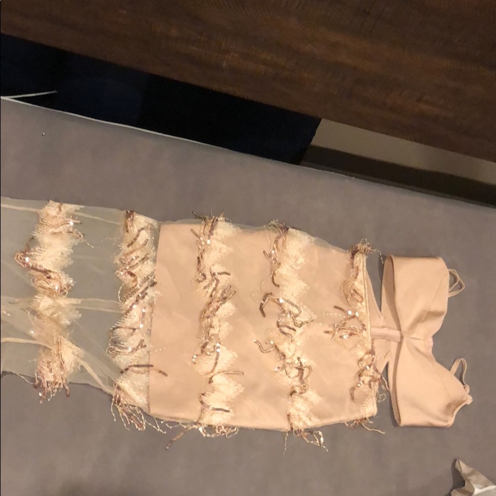 Dress taupe color